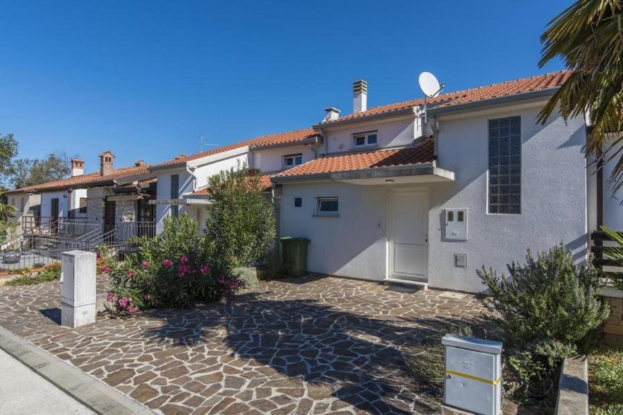 Pietra Villa Дайла Екстериор снимка