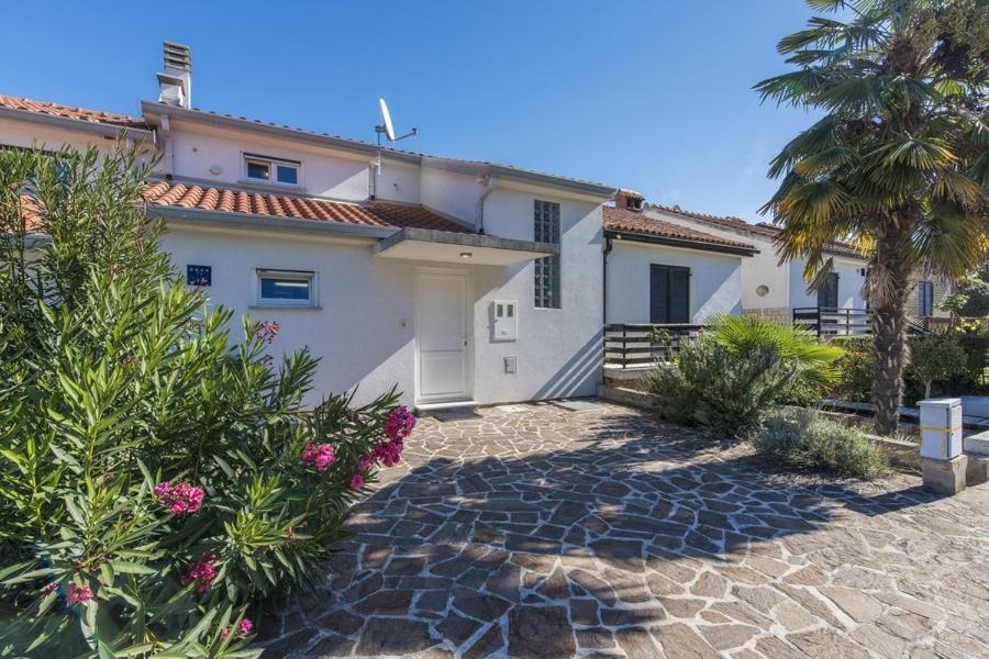 Pietra Villa Дайла Екстериор снимка